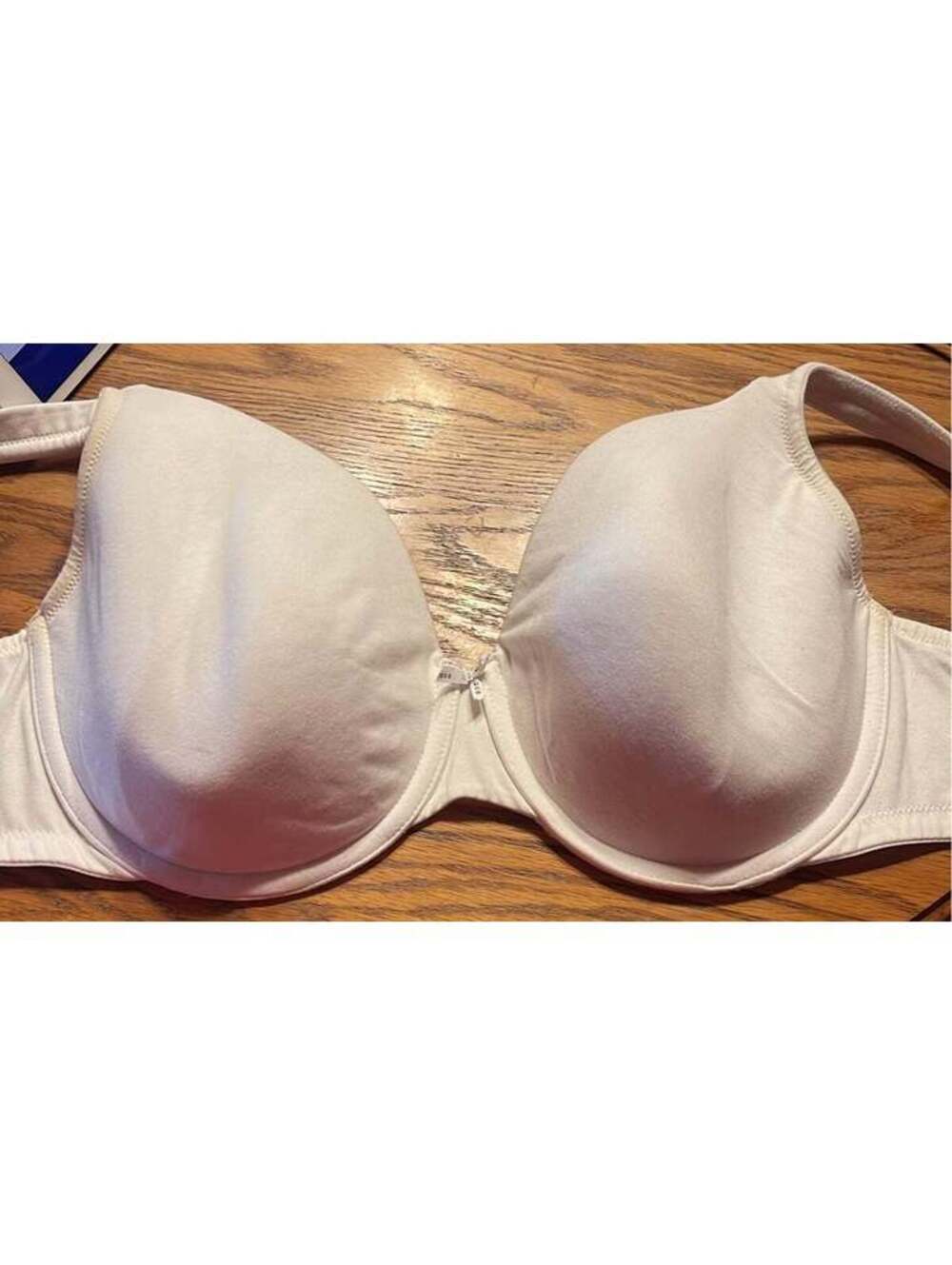 Cacique lightly lined full coverage bra size 42 DD